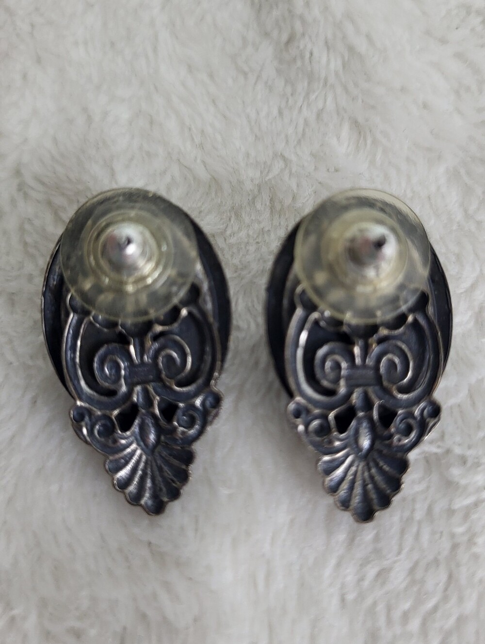 Vintage Navy Blue Cabochon Silver Color Earrings - Picture 3 of 4